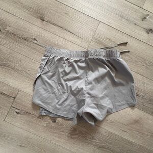 New Balance Women's Light Gray Athletic Shorts